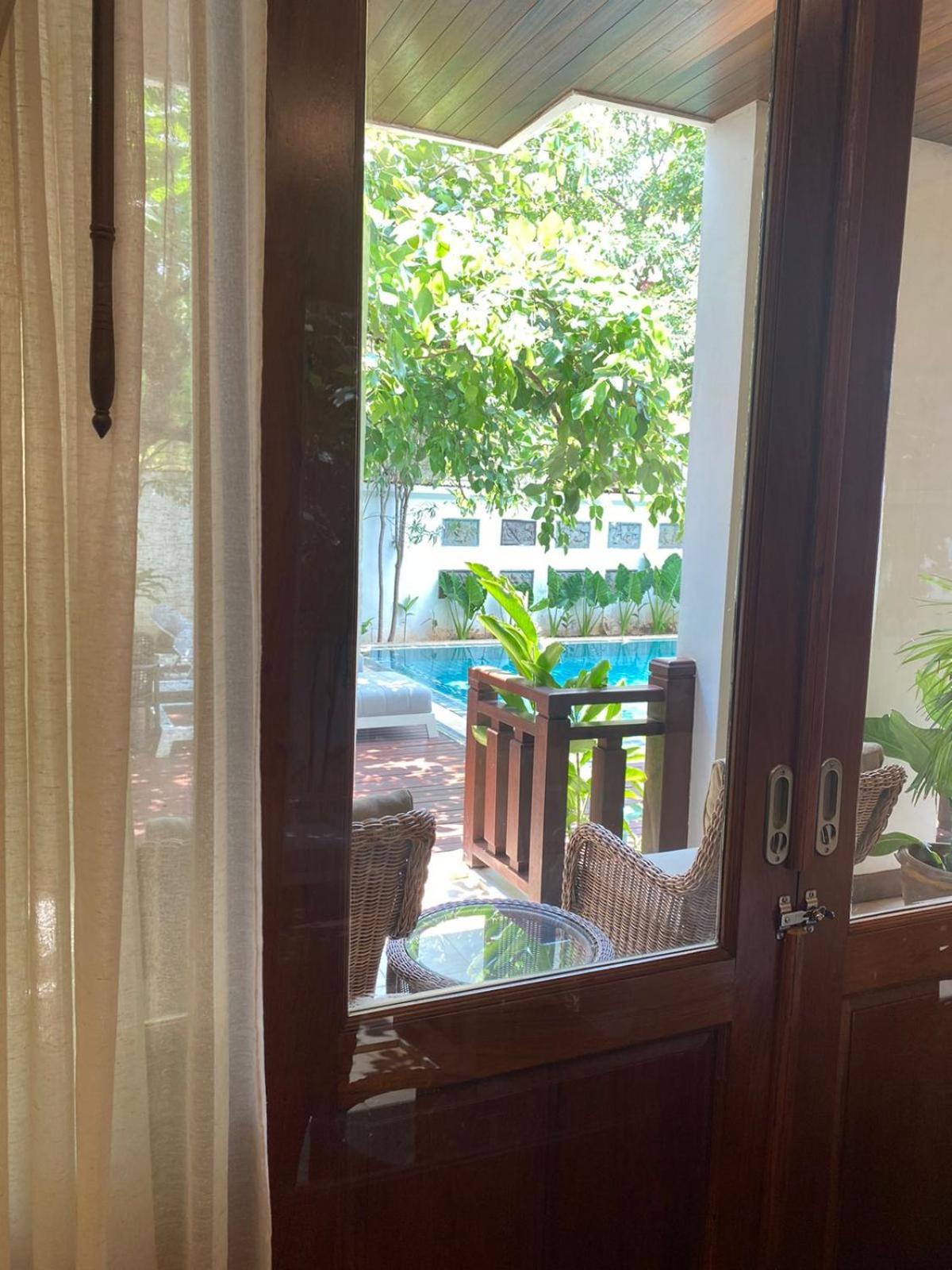 Athena Hotel Pakse Exterior photo