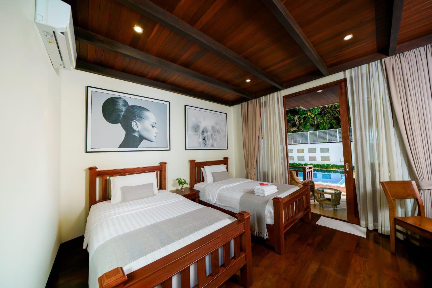 Athena Hotel Pakse Exterior photo